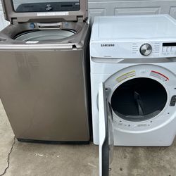Washer / gas line Dryer combo like new