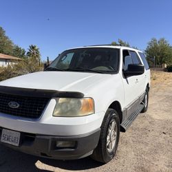 2004 Ford Expedition XLT