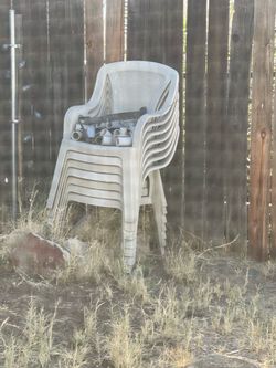Plastic Stackable Outdoor Chairs – Set of 10