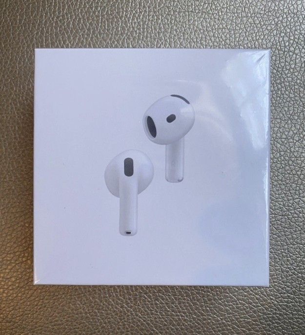 Airpod 4th Generation Active Noise Cancellation