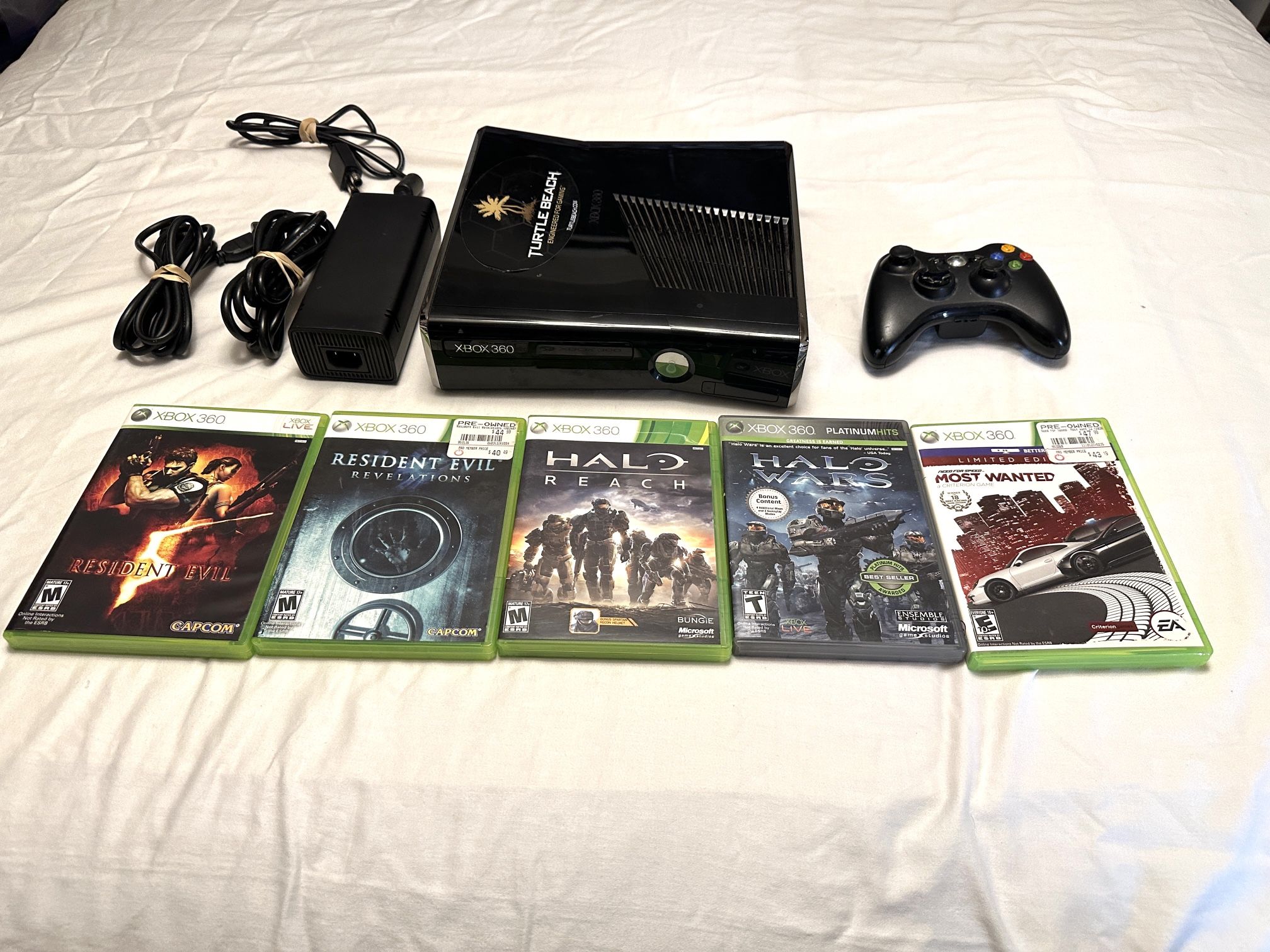 Xbox 360 S  250GB With 5 Games