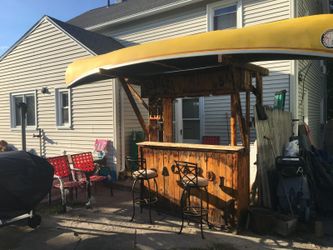 Bacardi Canoe boricua bar