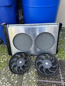Radiator With Electric Fans