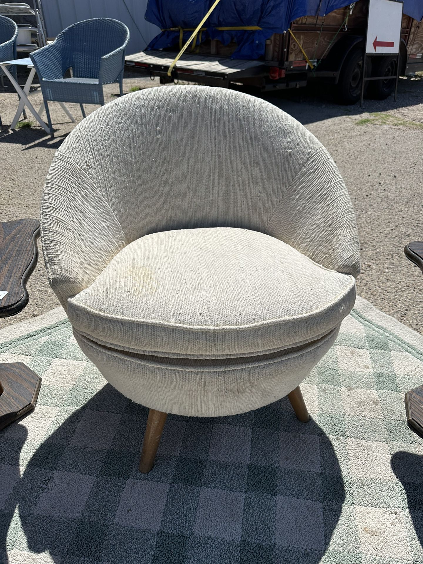 Antique Round Swivel Chair