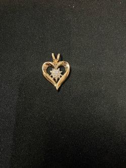 10k gold pendant #111603-1 MJ