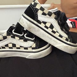 4.5C Kids Vans
