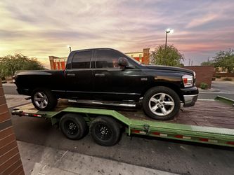 2008 Dodge Ram 1500 5.7 2WD for Parts