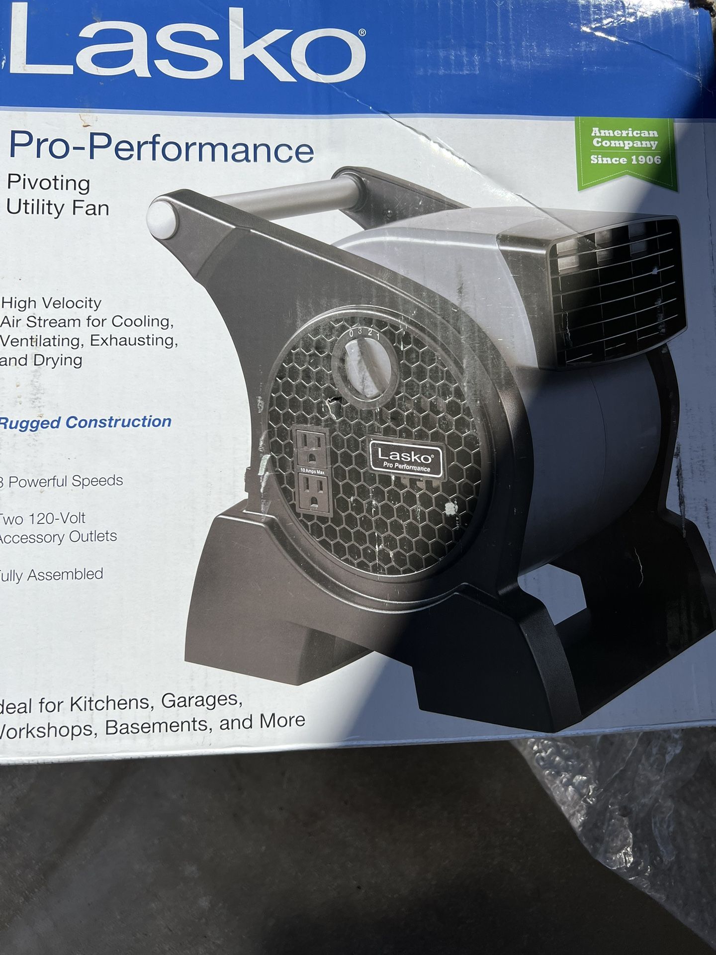 Lasko Pro-Performance High Velocity Pivoting Blower Fan for Sale in  Glendale, AZ - OfferUp