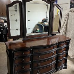 Beautiful Rustic, Royal, 12 Drawer, Mirror Dresser