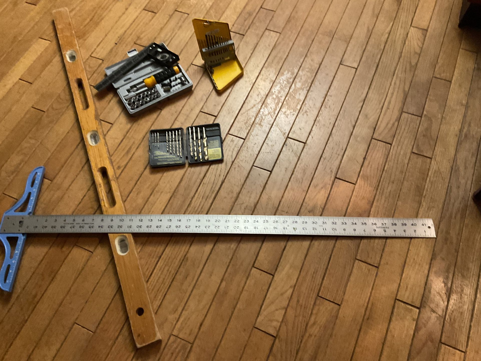 Socket And Wrench, Drill Bit And Right Angle Ruler (NO SHIPPING)