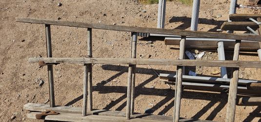Wooden Ladders 10' A,  16 - 32' Ext 6" A 3' A
