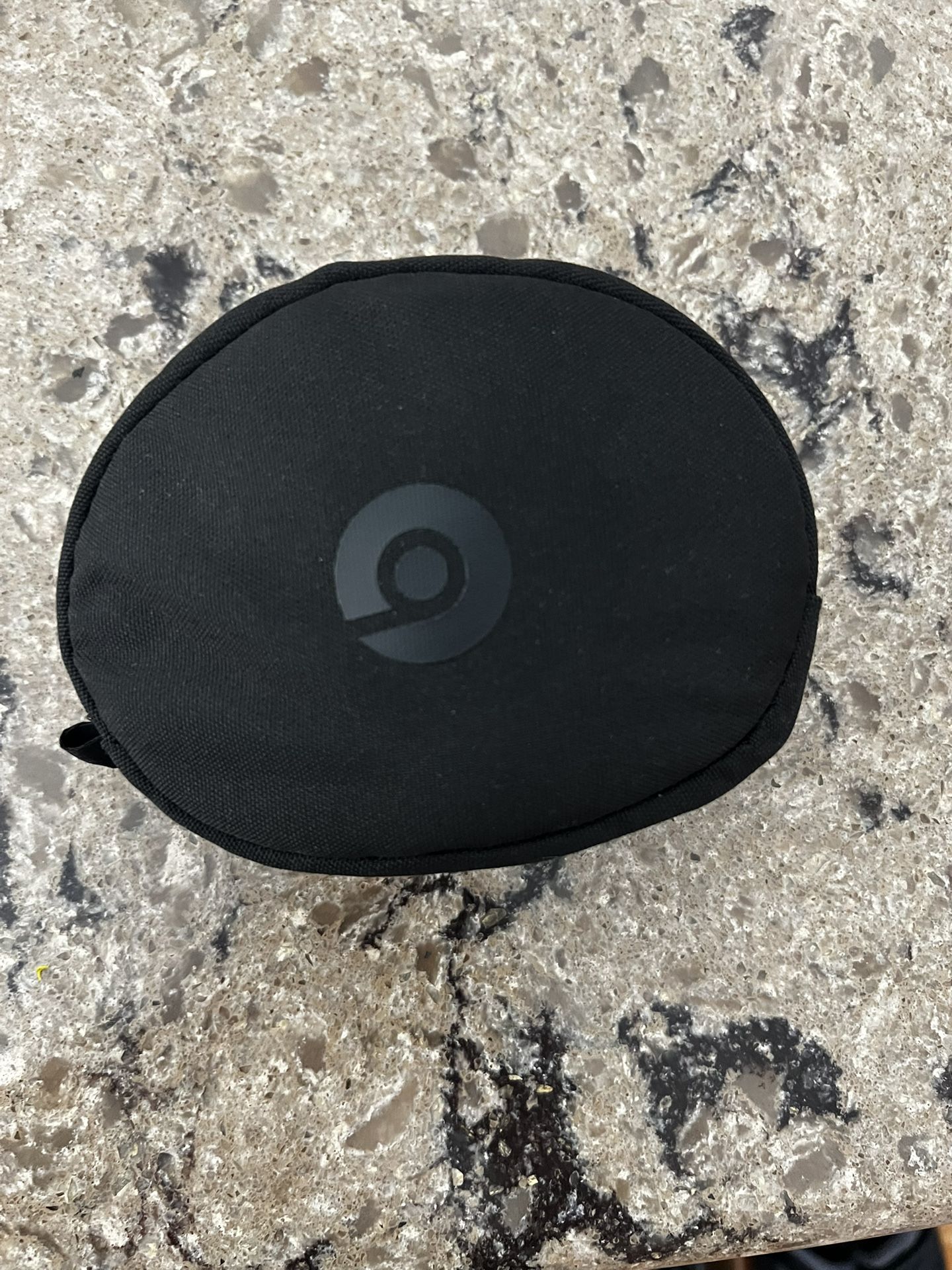 Beats Solo 2 Wireless Headphones