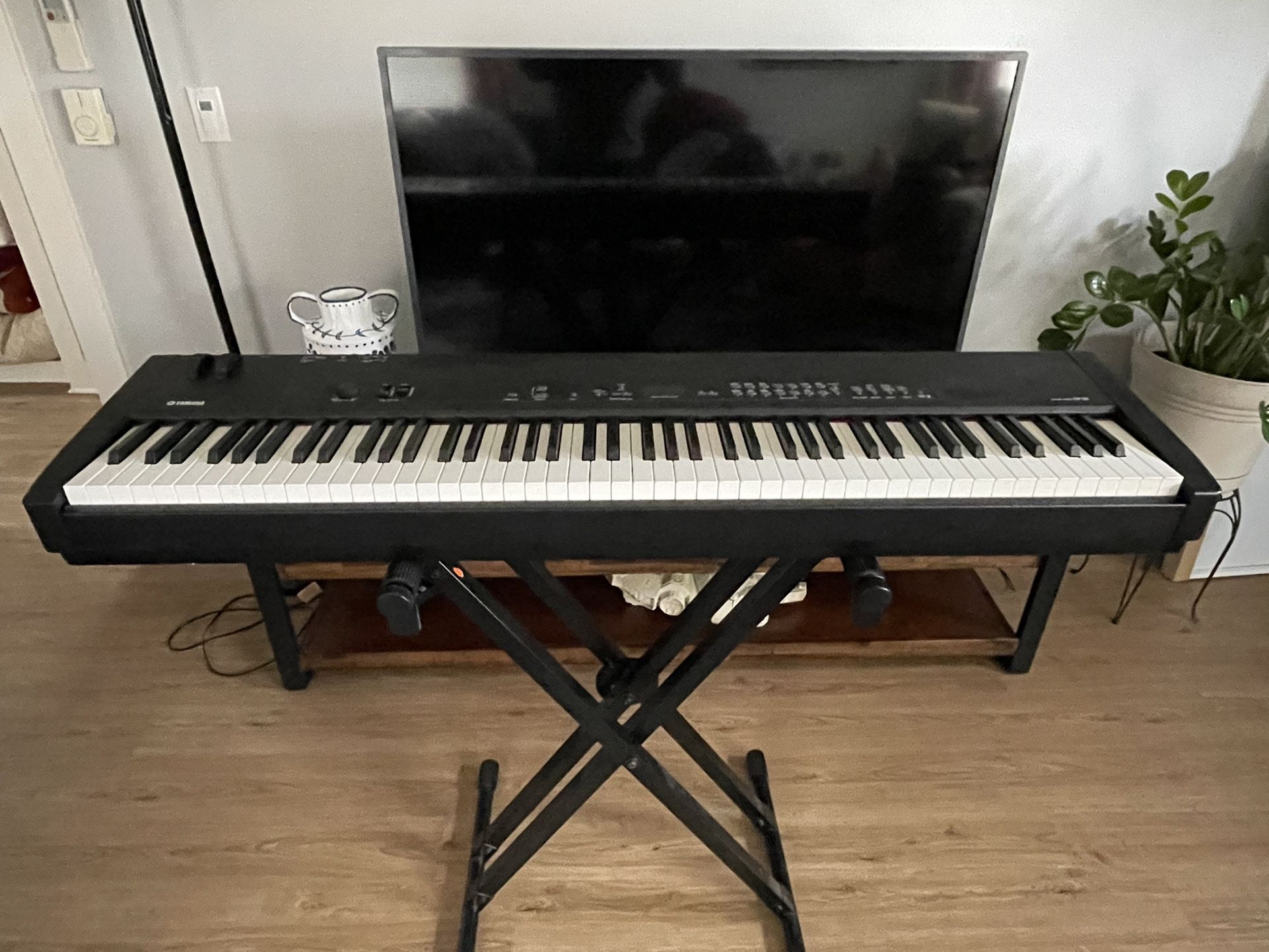 Yamaha CP33 Stage Piano for Sale in Seattle WA OfferUp