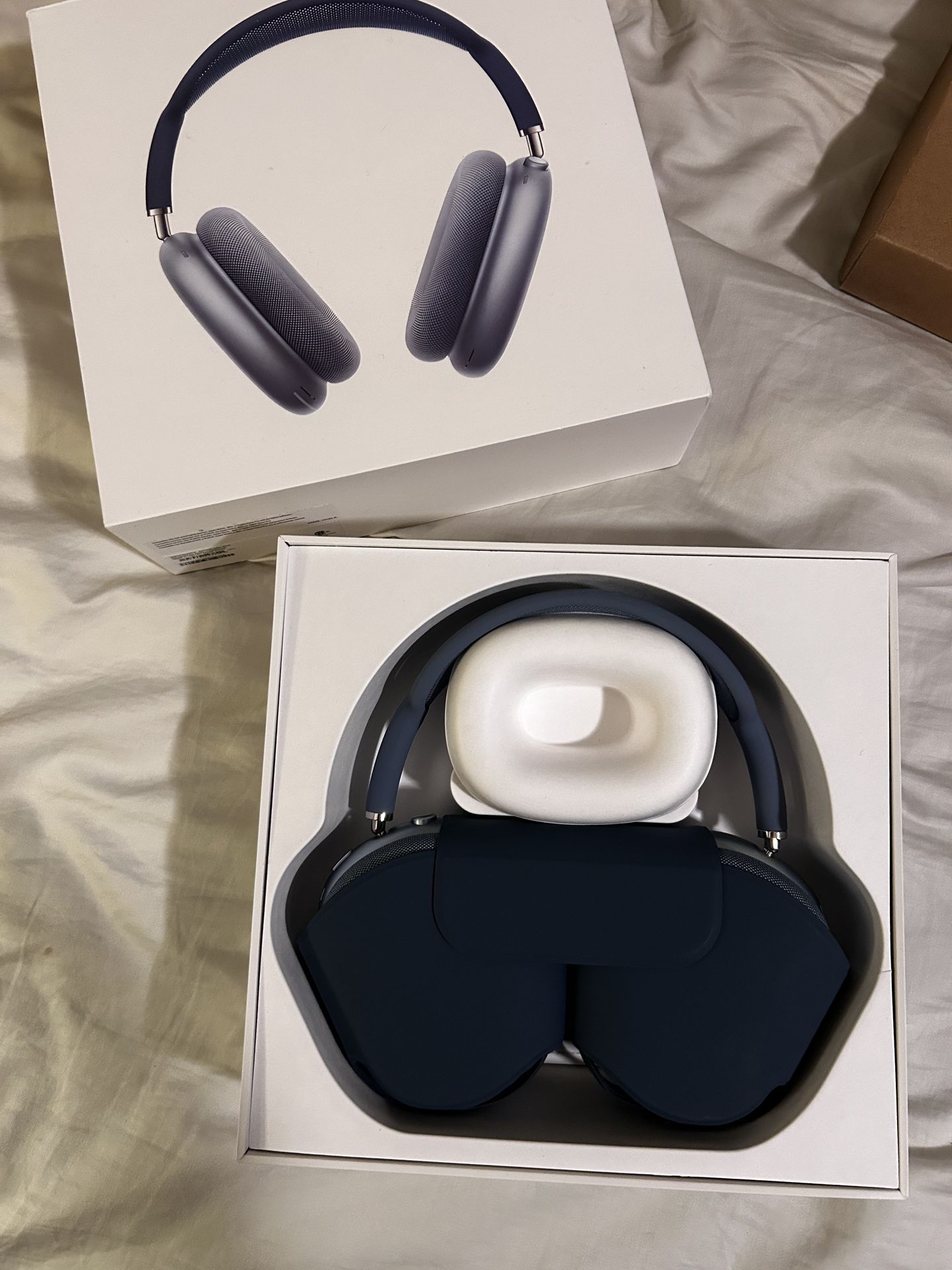Blue Apple AirPod Maxes