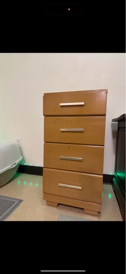 Vintage Mengel 4-Drawer Wooden Dresser – Mid-Century Furniture
