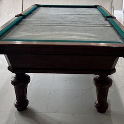 Beautiful Walnut Finish Pool Table (FREE DELIVERY + PRO SETUP)