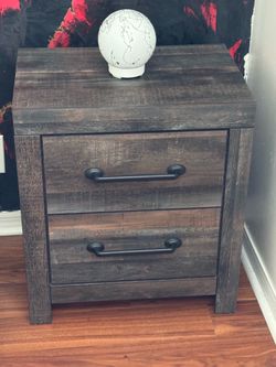 Dresser & Side Table