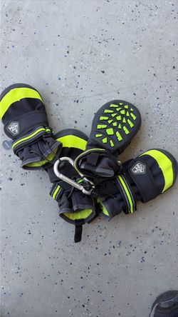 NEW - XL Dog shoes
