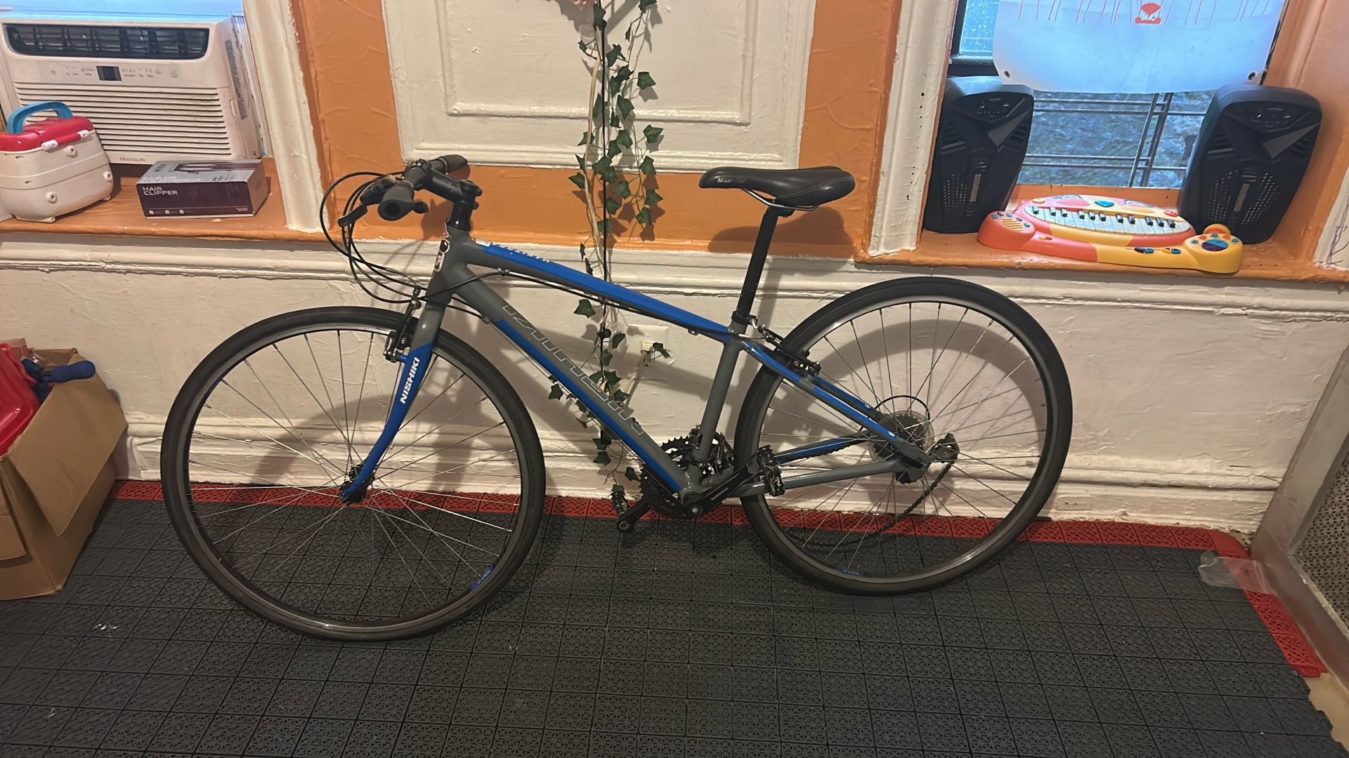 15” Hybrid Road Bike