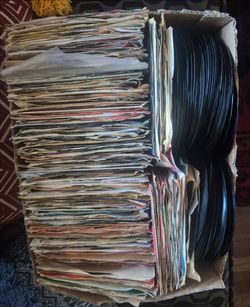 Batch 4.Three hundred 45s late 50s 1960s & à few early 70s from panorama city
Do-wop, ballads , pop.