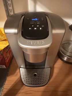 Keurig K-Elite Coffee Maker + FREE K-Cup Holder
