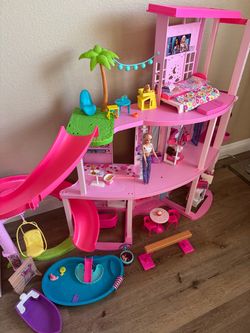 Barbie Dream House – $75