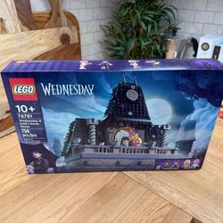 LEGO Wednesday & Enid's Dorm Room Set #76781-1 NEW SEALED