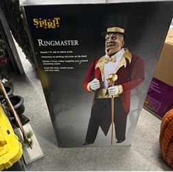 Ringmaster Animatronic