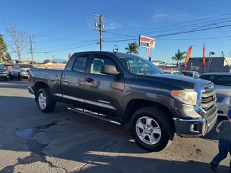 Toyota Tundra Double Cab Pickup Truck