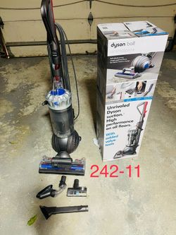 Dyson big ball animalpro + vacuum