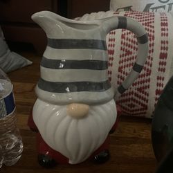 Nome Pitcher $5