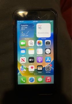 IPhone SE 2022 64GB cracked screen
