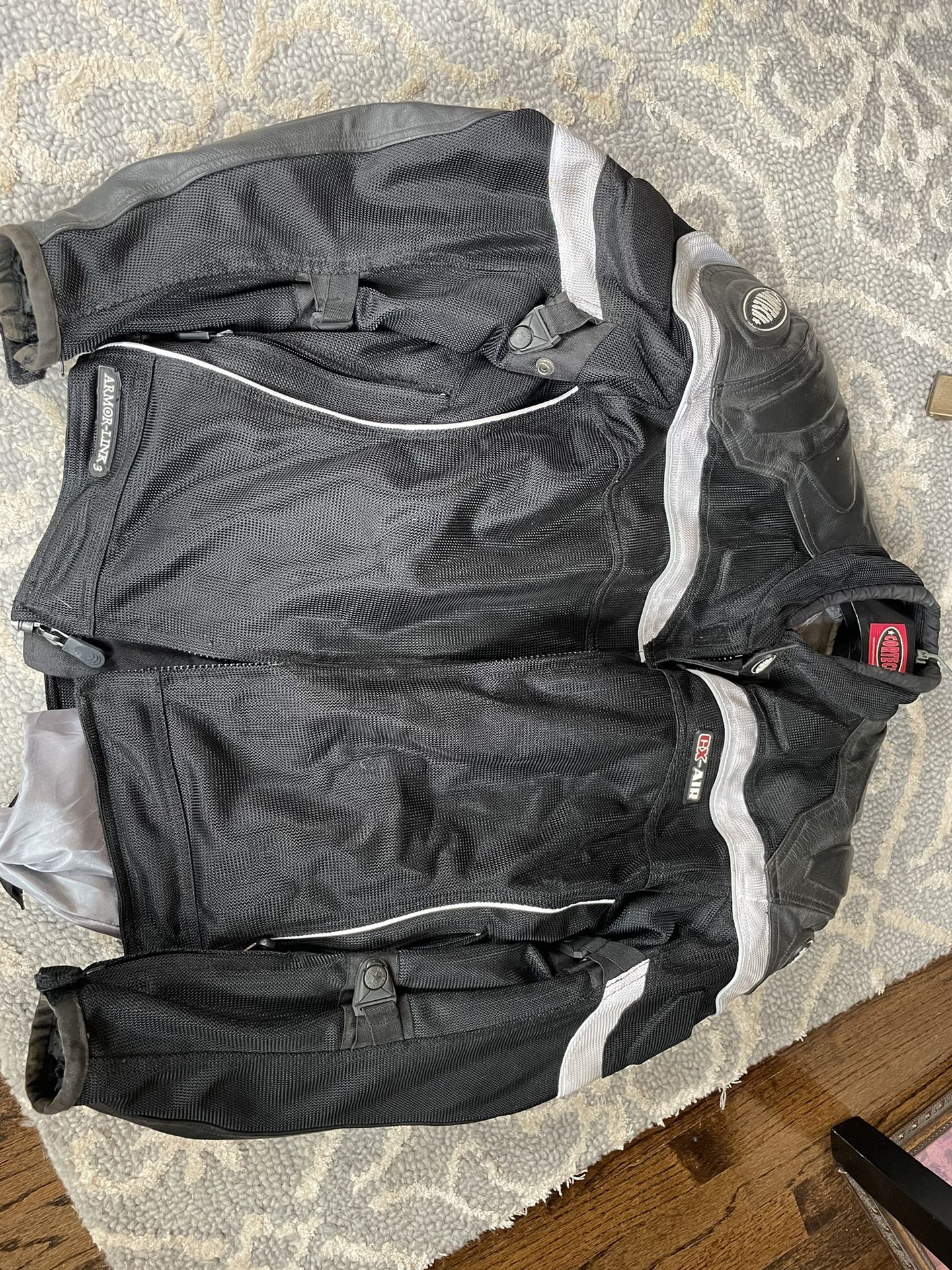 Rarely used cortech bike jacket for sale, size 42-44, no wear and tear.