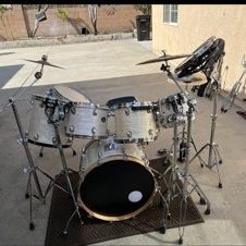 Vintage Starclassic 6 Piece Drum Kit Oyster Pearl