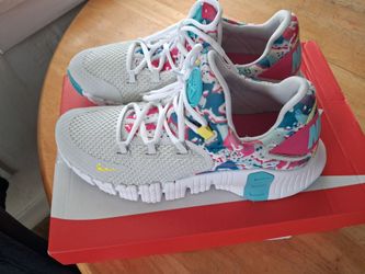 Women's Nike shoes