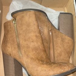 Brown Boots Guess
