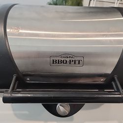 Rival Crock Pot Bbq Pit BB100 Meat Cooker Slow Roast on Countertop! New NO Box