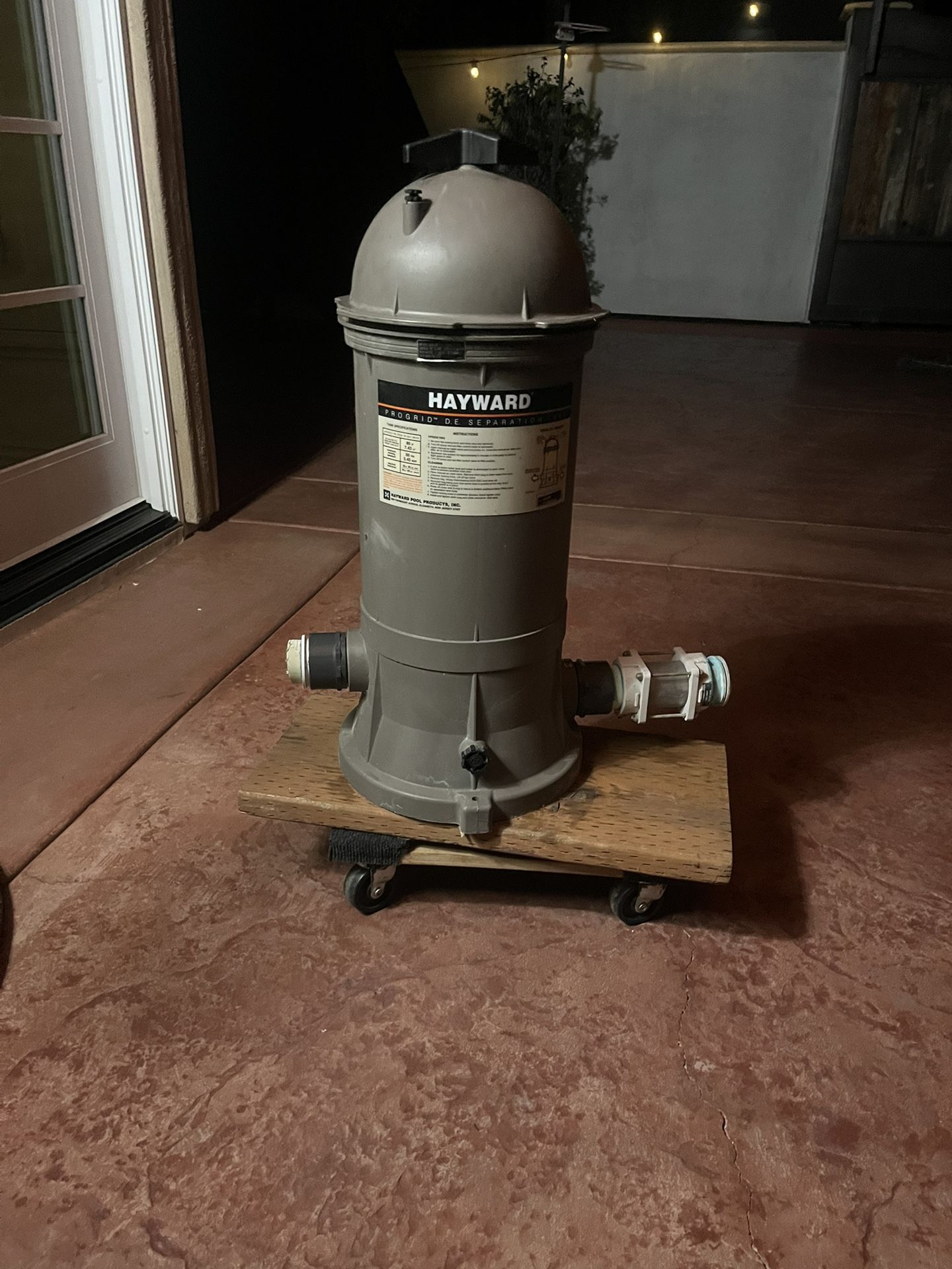 80 Sq Ft Hayward Filter With Filters