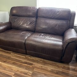 Kanes Dual Leather Recliner 