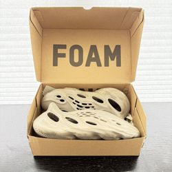 Yeezy Foam RNNR “Stone Sage” Size 9