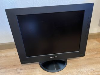 20 inch SONY Monitor with built in speakers. Made in Japan.