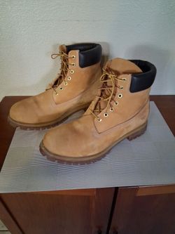 Timberland 6" High water Proof boots in Wheat Nubuck ( size 13" )