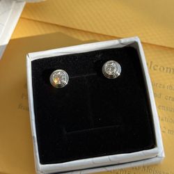 NWOT Certified 1CT Brilliant Cut VVS1 D color Moissanite bezel S925 earrings