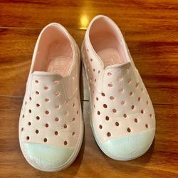 Cat & Jack Girl Slip On Water Summer Shoes, Size US9