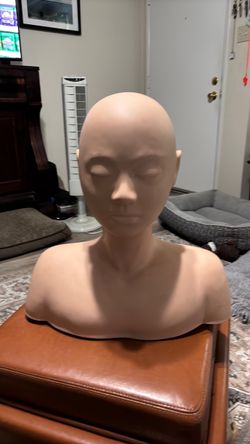 Mannequin Head Bust Display Form