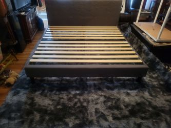 King Size Gray Upholstered Platform Bed Frame with Headboard (9ft.x13ft.) Plush Rug