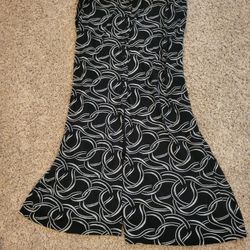 Women's large Skirtology black/white swirl print long skirt Lot 45