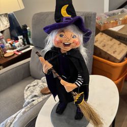 Anna Lee Large Witch