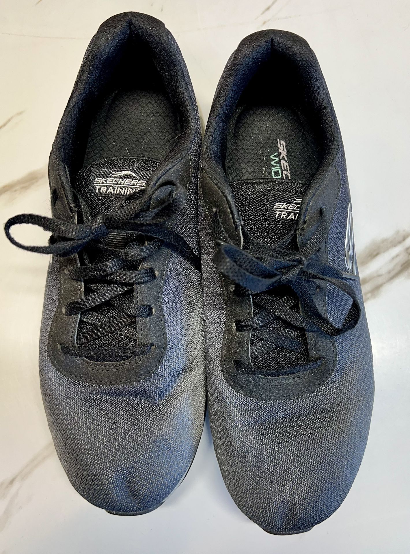 Skechers Skech-Air Element 2.0 Size 9 Wide Fit