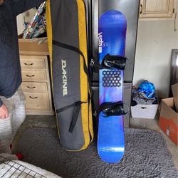 Snowboard Bag & Snowboard